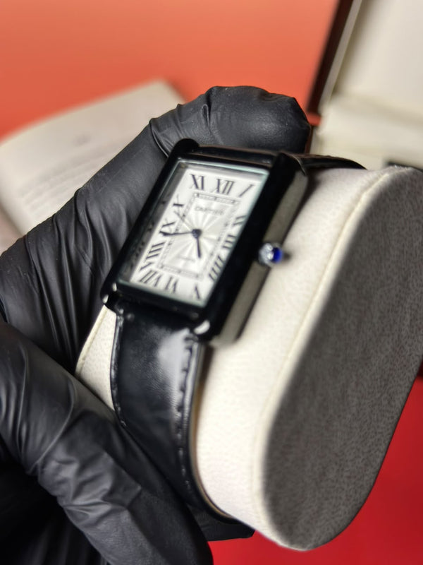 Cartier Tank Solo – Timeless Swiss Elegance